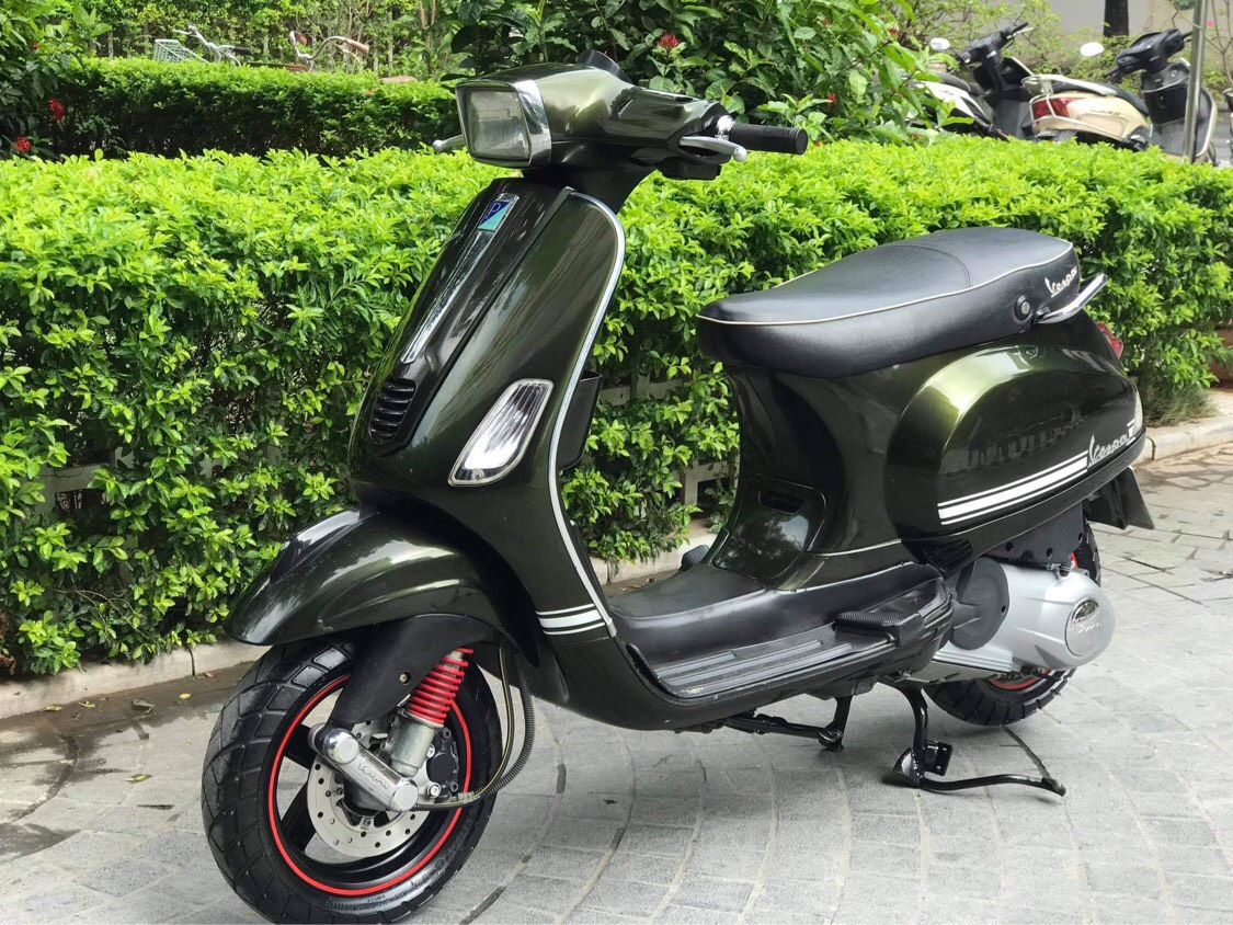 Vespa S125 Carbon Edition 2019 Price in Malaysia From RM17400   MotoMalaysia